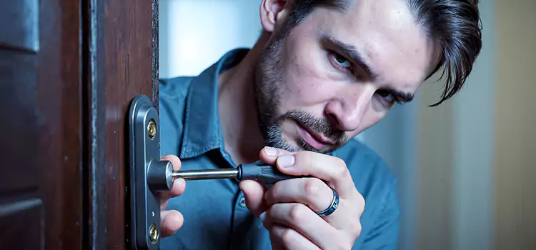 Eviction Locksmith Maplewood