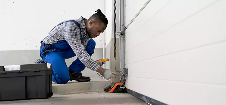 Expert Solutions for Every Garage Lock Need in Maplewood, MN