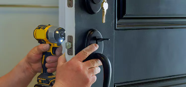 Commercial Door Lock Installation Maplewood