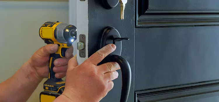 Mobile Automotive Locksmith Maplewood
