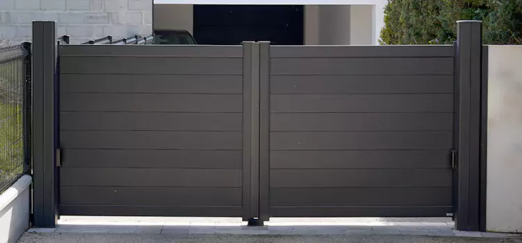 Common Residential Gate Issues We Resolve in Maplewood, MN