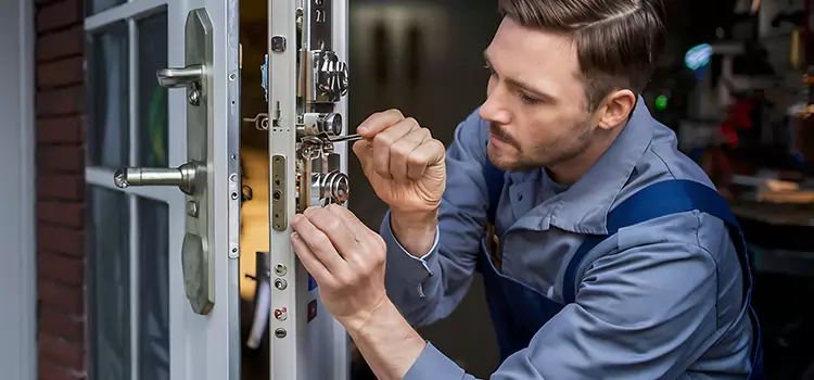 Residential Lock Installation Maplewood